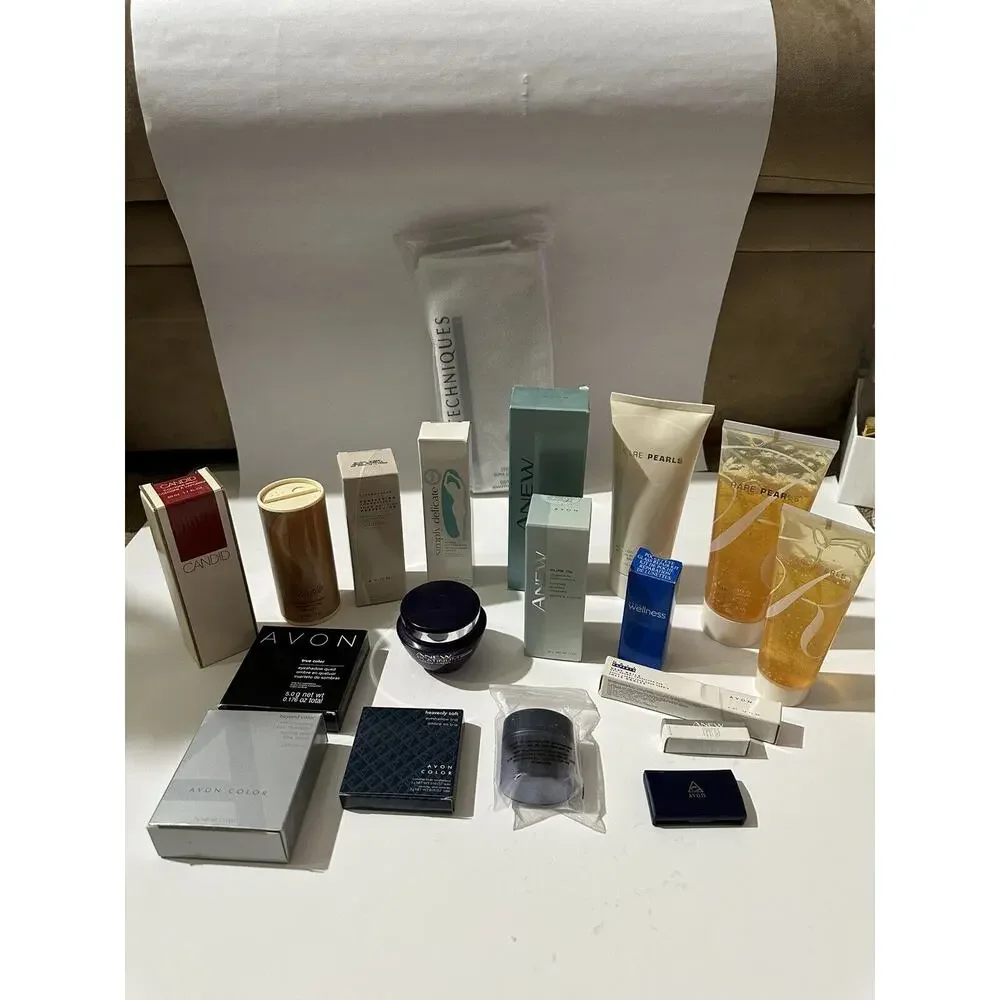 Lot 19 AVON Beauty Items, Perfumes Lotion, Anew,‎ Talc, Makeup, Shower Gel Etc..